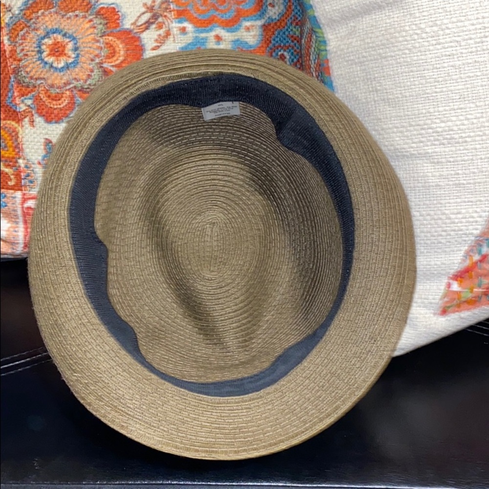 Hat - Picture 7 of 10